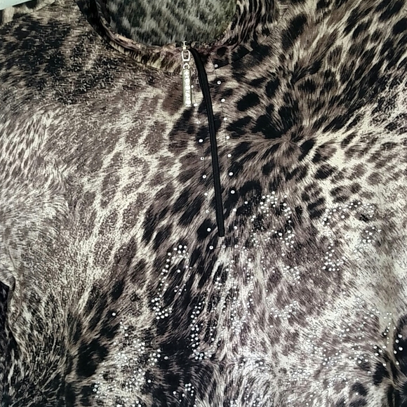 Jacket galore top. - Picture 2 of 5